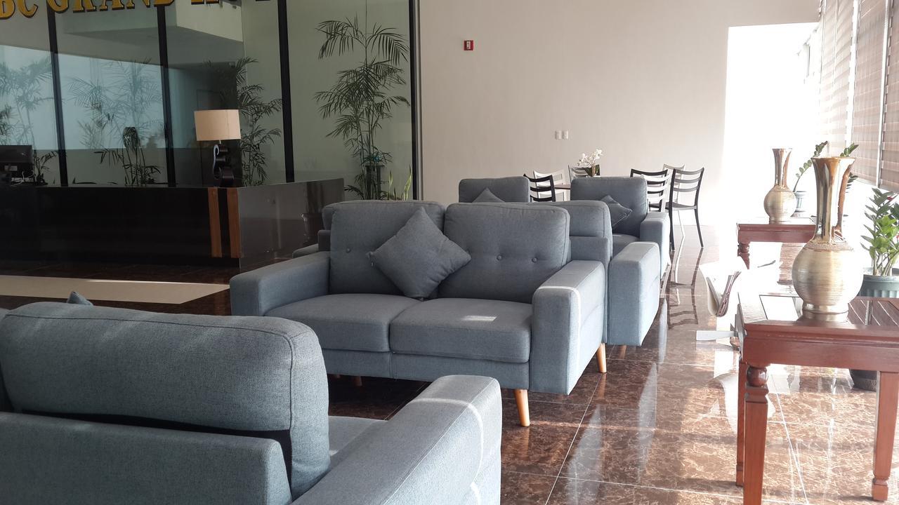 Ybc Grand Hotel Olongapo Bagian luar foto