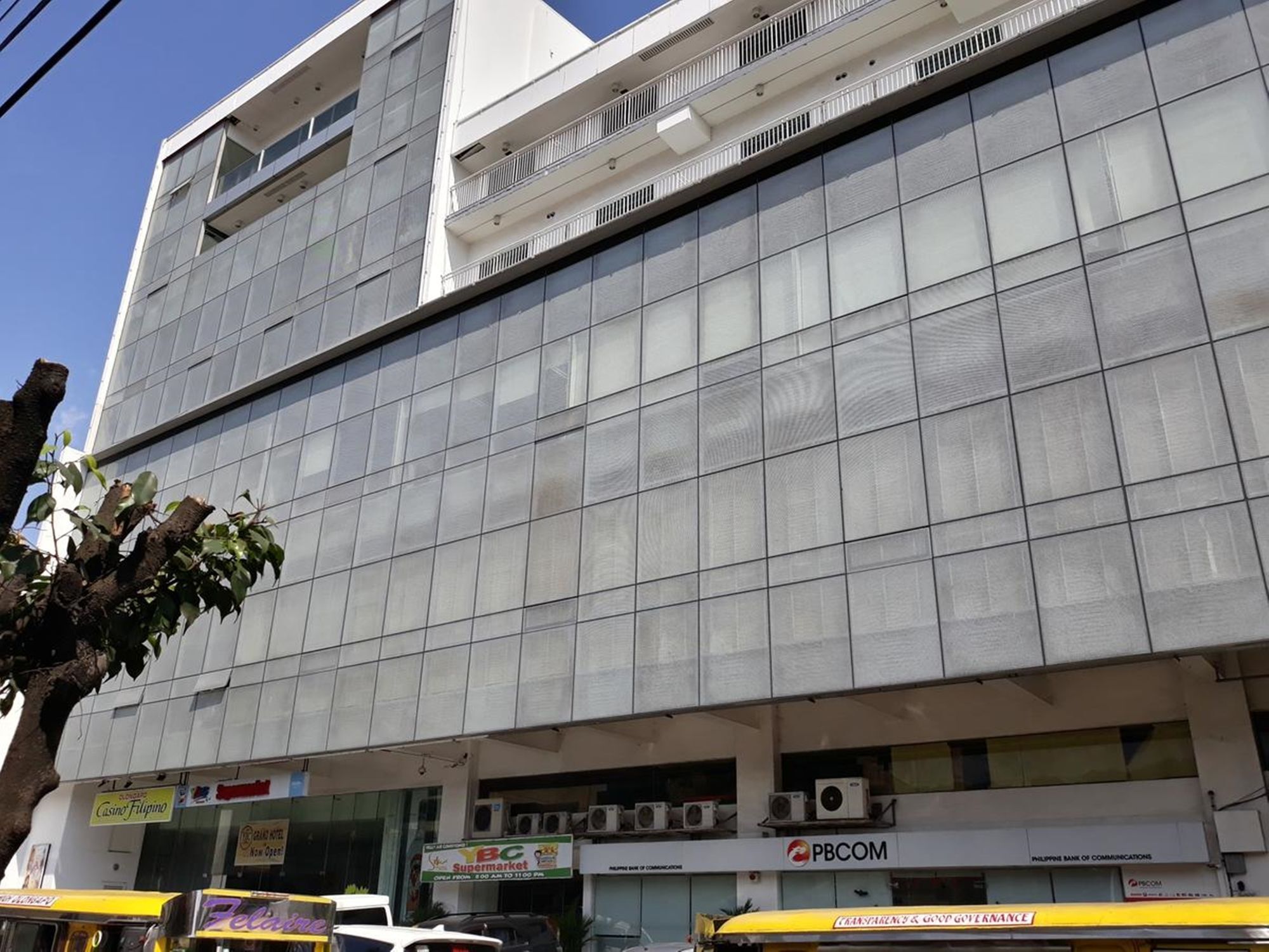 Ybc Grand Hotel Olongapo Bagian luar foto